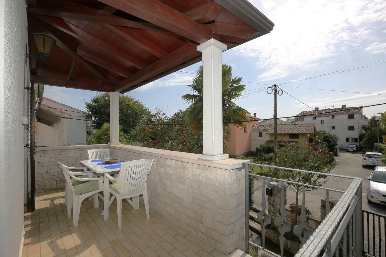 Apartament Onda Funtana Kültér fotó